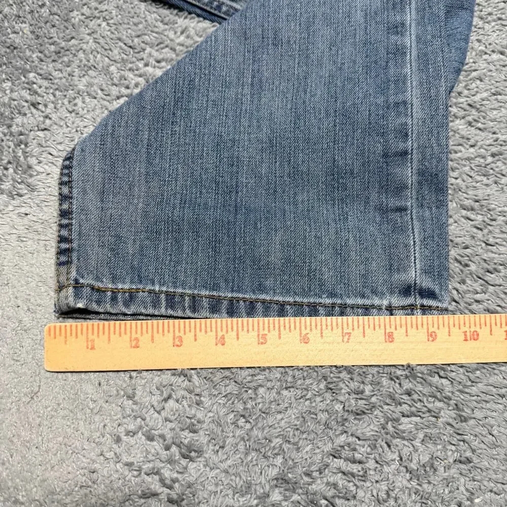 Levi’s 569 jeans